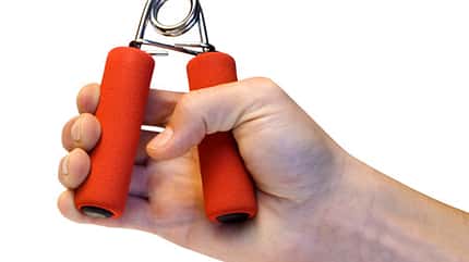 Kraft in den Fingern: Dreimal in der Woche üben Kraft in den Fingern: Dreimal in der Woche üben