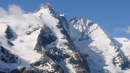 Der Großglockner ist der höchste Berg Österreichs Der Großglockner ist der höchste Berg Österreichs