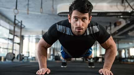 Mit Supersatz-Training sparen Sie Zeit, aber nicht an Muskeln Mit Supersatz-Training sparen Sie Zeit, aber nicht an Muskeln