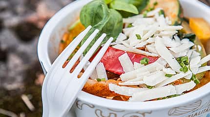 Exklusives Rezept "Nudel-Cup mit Parmesan" vom Food-Truck "Pasta-Laster"