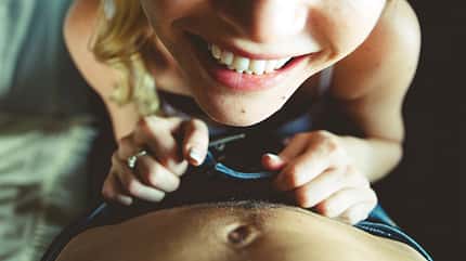 Deepthroat-Vorbereitung: Sorgen Sie für eine entspannte Atmosphäre