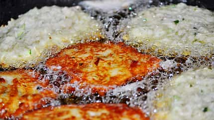 Reibekuchen sind Fettschleudern Reibekuchen sind Fettschleudern