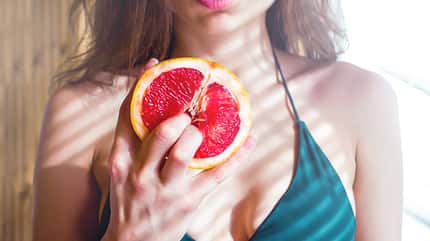 So scharf ist der Grapefruit-Blowjob So scharf ist der Grapefruit-Blowjob