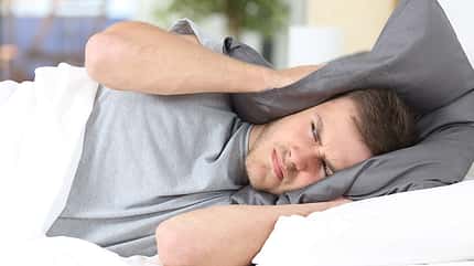 Wenn Sie den ganzen Tag gestresst sind, fällt es Ihrem Körper schwerer, abends abzuschalten und zur Ruhe zu kommen Wenn Sie den ganzen Tag gestresst sind, fällt es Ihrem Körper schwerer, abends abzuschalten und zur Ruhe zu kommen