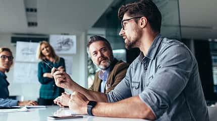 Bei Diskussionen gibt es immer zwei Ebenen, die sachliche und die emotionale Bei Diskussionen gibt es immer zwei Ebenen, die sachliche und die emotionale