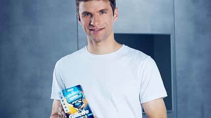 Thomas Müller mit dem Gilette ProShield CHILL