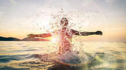 Frühsport ist motivierend, effektiv, gesund und funktioniert auch, wenn Sie morgens eher schlecht aus dem Bett kommen Frühsport ist motivierend, effektiv, gesund und funktioniert auch, wenn Sie morgens eher schlecht aus dem Bett kommen