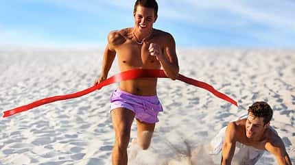 Simulieren Sie Wettkämpfe mit einem Trainingspartner Simulieren Sie Wettkämpfe mit einem Trainingspartner