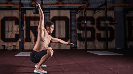 Sprechen Sie Crossfit? AMRAP heißt beispielsweise "so viele Wiederholungen wie möglich"