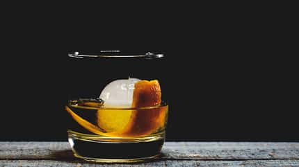 Der Old Fashioned ist der Urtyp der Cocktails Der Old Fashioned ist der Urtyp der Cocktails