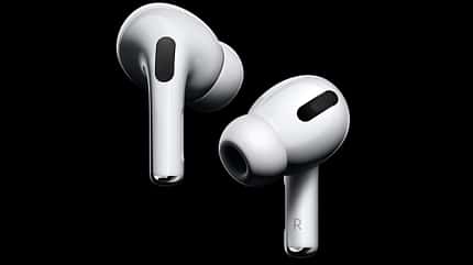 Die AirPods Pro sind nicht nur kürzer, man hängt sie auch nicht einfach nur ins Ohr wie die Vorgänger Die AirPods Pro sind nicht nur kürzer, man hängt sie auch nicht einfach nur ins Ohr wie die Vorgänger