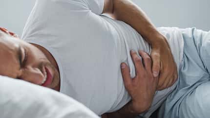Leistenbruch Bei starken Schmerzen nach einem diagnostizierten Leistenbruch solltest du die Notaufnahme des nächstgelegenen Krankenhauses aufsuchen