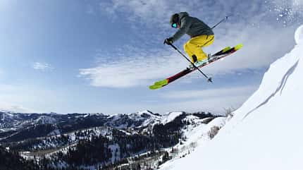 In Park City Mountain kann man ganz offiziell und legal abseits der geraupten Pisten auf unpräparierten Geländeabfahrten runterrauschen In Park City Mountain kann man ganz offiziell und legal abseits der geraupten Pisten auf unpräparierten Geländeabfahrten runterrauschen