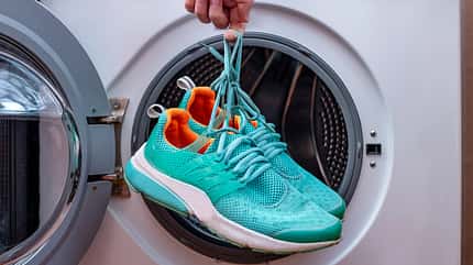 Sneaker-Pflege SS21 / Waschmaschine Sneaker-Pflege SS21 / Waschmaschine