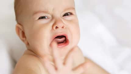 Es ist zum Schreien? Wir erklären, wie du ein Schreibaby beruhigst
