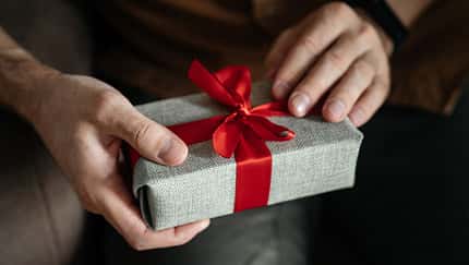 The,Concept,Of,"happy,Father's,Day",Box,With,A,Gift