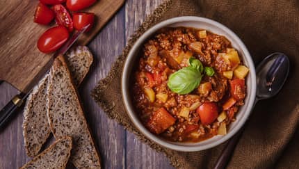 So gelingt dir der perfekte proteinreiche Eintopf – garantiert ohne Fix-Produkte