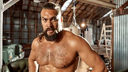 Hollywood-Star Jason Momoa ist trotz seines riesigen Erfolgs auf dem Boden geblieben