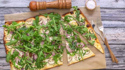 So machst du einen gesunden Flammkuchen