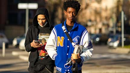 College-Jacke / Sommer 2024 / Titelbild von Getty (Edward Berthelot)