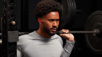Die ikonischen kabellosen In-Ear-Kopfhörer von Beats gibt es jetzt auch unter 100 Euro