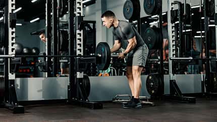 Die 5 Grundübungen im Gym für schnellen Muskelaufbau