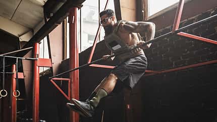 So schaffst du einen Muscle up