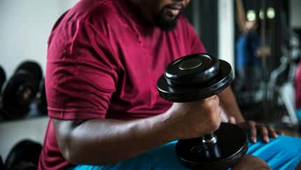 So nimmst du mit Krafttraining ab
