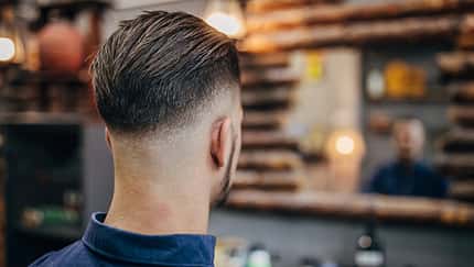 So stylst du den Taper Fade
