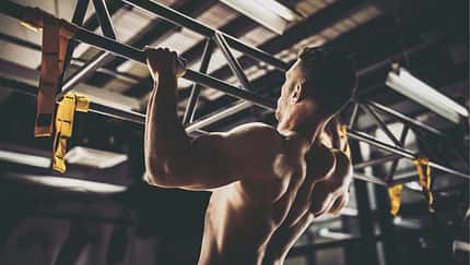 Chin-ups oder Pull-ups: Welcher Griff ist besser für dich?
