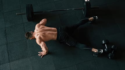 Die besten Bodyweight-Übungen für eine starke Rückseite