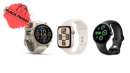 Verschiedene Fitnessuhren im Black Friday Deal auf weißem Hintergrund Verschiedene Fitnessuhren im Black Friday Deal auf weißem Hintergrund