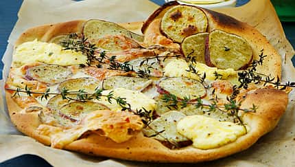 SÃ¼ÃŸkartoffel-Taleggio-Pizza