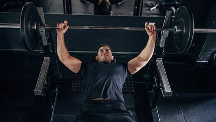 Bench Press richtig machen: So machst du Fortschritte