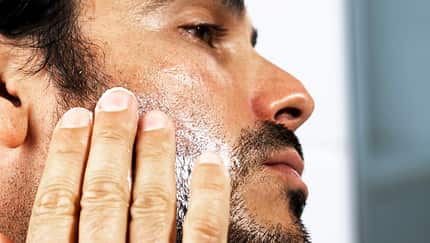 Warum dein Bart juckt – und was die Haut darunter wirklich braucht