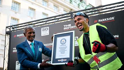 Ein Akkuschrauber bewegt das London Eye: PARKSIDE stellt Guinness-Weltrekord in London auf