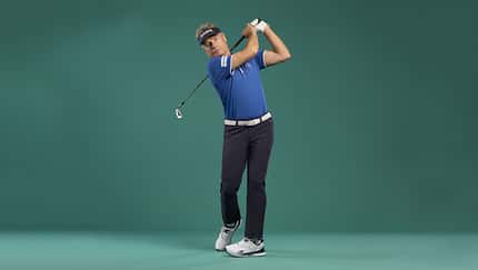 Bernhard Langer im Interview: Dresscode, Lieblingsschuhe – und warum er beim Masters aussah wie der Weihnachtsmann
Bernhard Langer im Interview: Dresscode, Lieblingsschuhe – und warum er beim Masters aussah wie der Weihnachtsmann