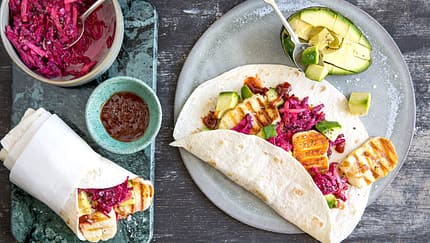 Avocado-Halloumi-Wrap