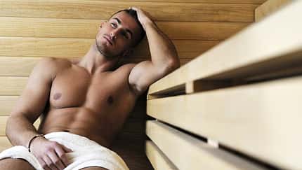Tragen Sie keine Badehose in der Sauna