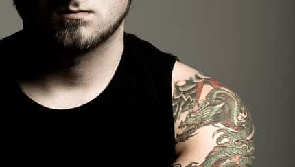 Tattoo auf Muttermal gefährlich? Tattoo auf Muttermal gefährlich?