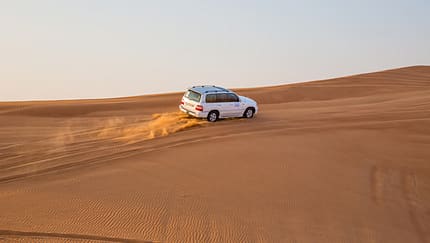 Mit dem Geländewagen durch die Sahara