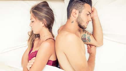 Miese Laune im Schlafzimmer? An diesen Angewohnheiten könnte es liegen