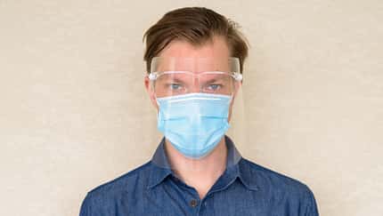 Gesichtsvisiere sind kein Ersatz für eine Maske