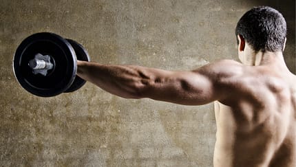 Der effektivste Trainingsplan für starke, breite Schultern