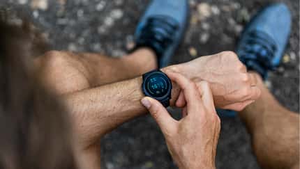 Wer mit dem Joggen anfängt, fragt sich schnell: Welche Uhr brauche ich zum Laufen? 