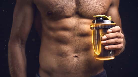 So nimmst du mit Proteinpulver ab