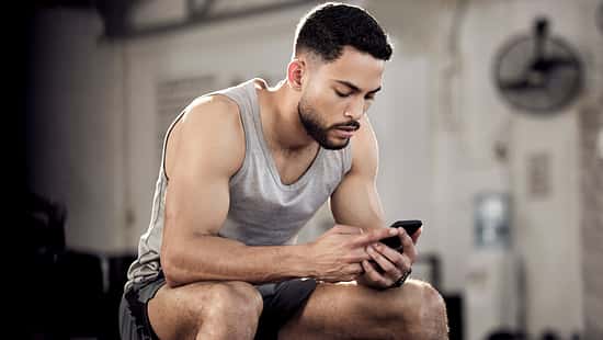 Instagram vs. Realität – Wie beeinflusst Social Media dein Training?
