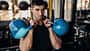 Loaded Carries: Warum Trainer wieder schwere Gewichte tragen lassen
