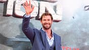 Schauspieler Chris Hemsworth zeigt auf Instagram regelmäßig, wie er trainiert. Besonders eine Übung hat es den Fans angetan