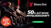 Im Deal der Woche sparst du bei Fitness First 50 % auf die ersten 8 oder 16 Wochen. 
